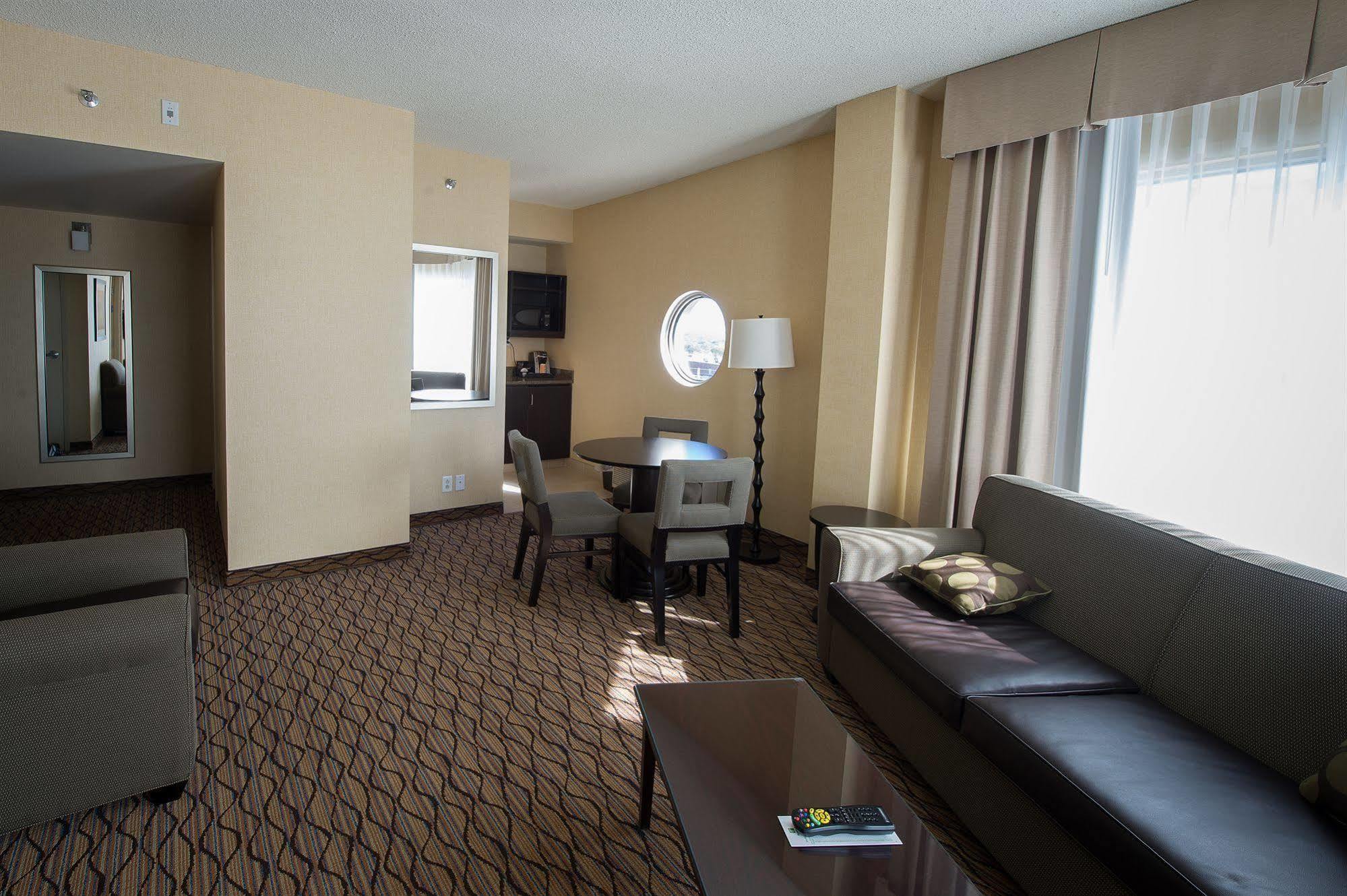 Holiday Inn Sydney - Waterfront By Ihg Екстер'єр фото